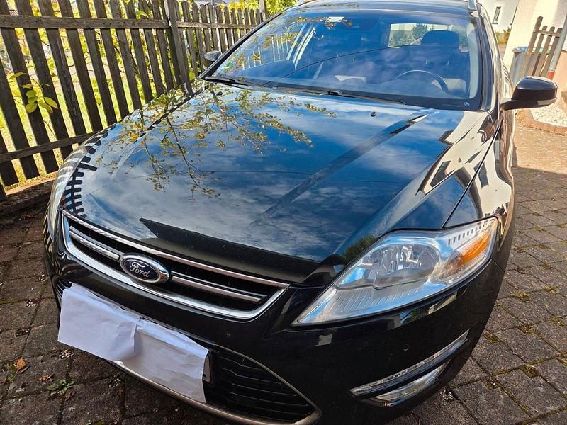 Schwarz Gebraucht 2011 Ford Mondeo Kombi | 3.150 € (Guter Preis) - Bild 1/4