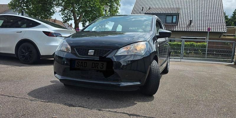 Schwarz Gebraucht 2017 Seat Mii Chic Kleinwagen | 6.500 € (Guter Preis) - Bild 1/4