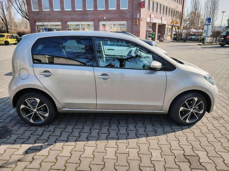 Gebraucht Skoda Citigo Best of 61 kW (83 PS) 2021 Silber Kleinwagen