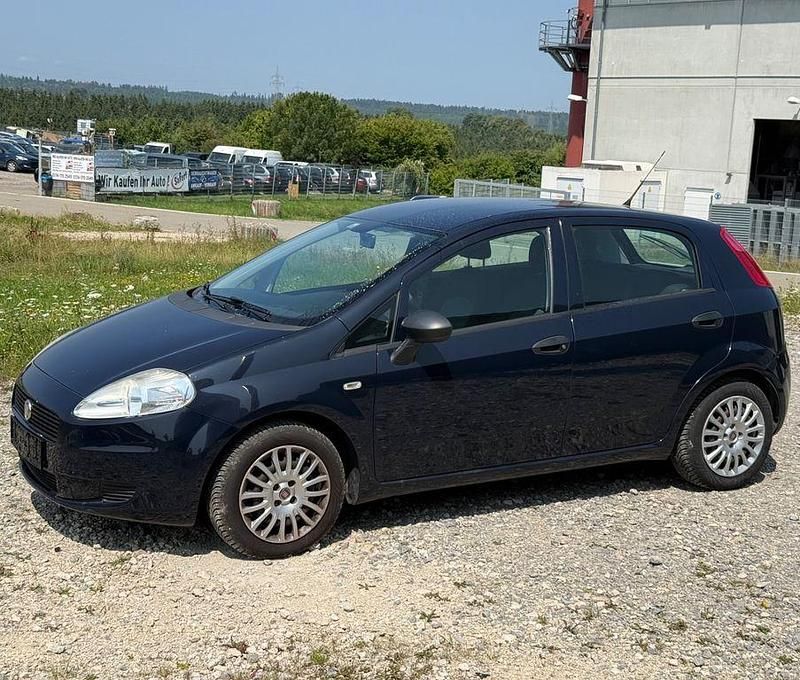 Blau Gebraucht 2012 Fiat Punto Kleinwagen | 2.800 € (Superpreis) - Bild 1/4