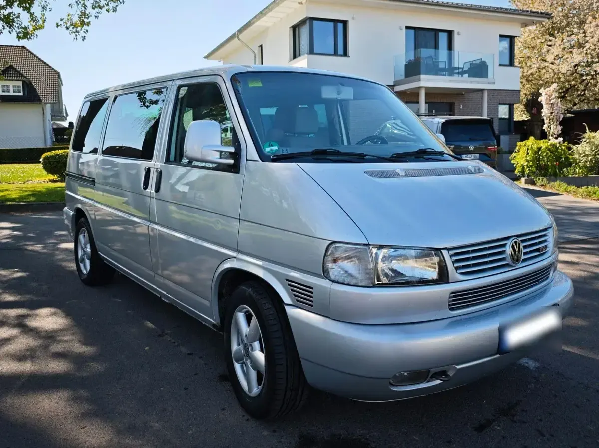 Second-hand VW T4 151 CP (111 kW) 2002 Argintiu Van