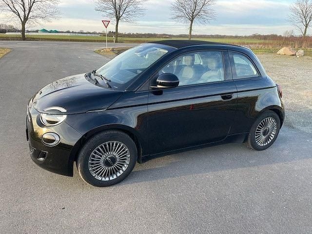 Gebraucht Fiat 500e Icon 86 kW (118 PS) 2021 Schwarz Cabrio