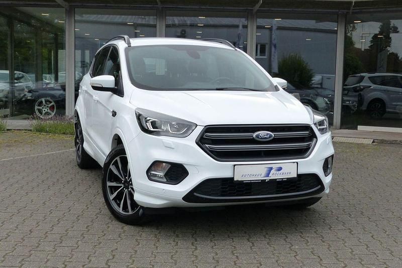 Frostweiß Gebraucht 2018 Ford Kuga ST-Line SUV | 19.970 € (Fairer Preis) - Bild 1/4