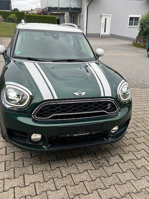 Grün Gebraucht 2018 Mini Cooper S Countryman SUV | 21.200 € (Fairer Preis) - Bild 1/4