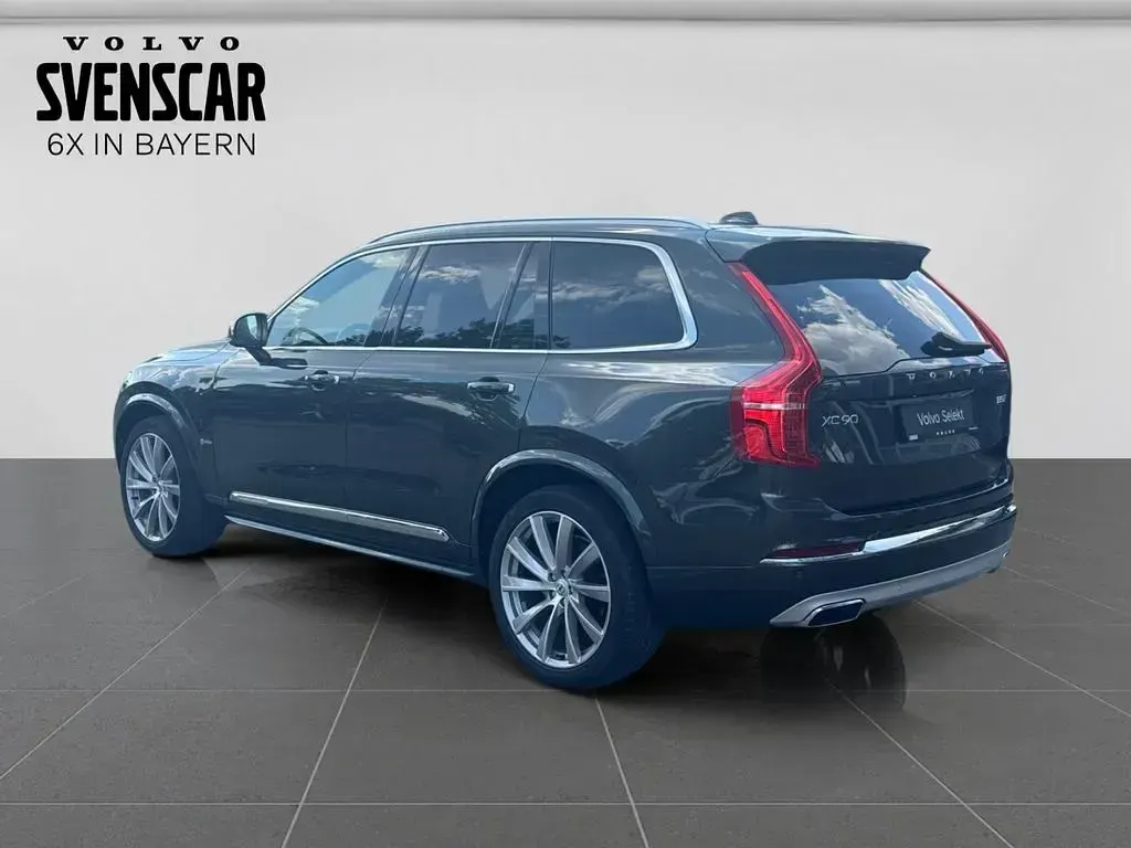 Gebraucht Volvo XC90 Inscription 235 PS (172 kW) 2020 Pine grey / metallic SUV