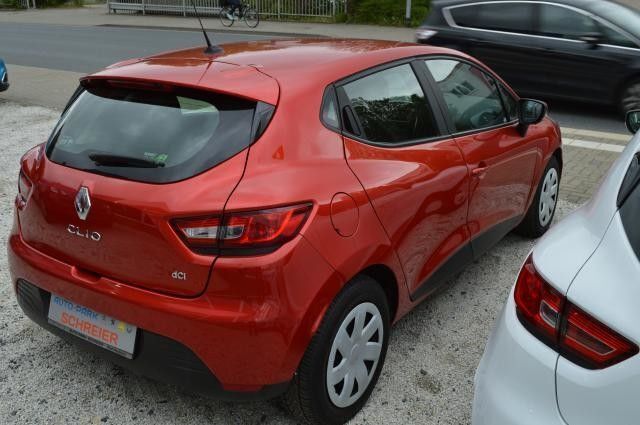 Gebraucht Renault Clio IV 90 PS (66 kW) 2013 Rot metallic Limousine