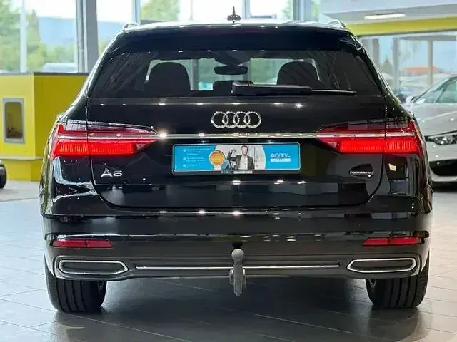 Gebraucht Audi A6 Ambiente 204 PS (150 kW) 2022 Mythosschwarz Kombi