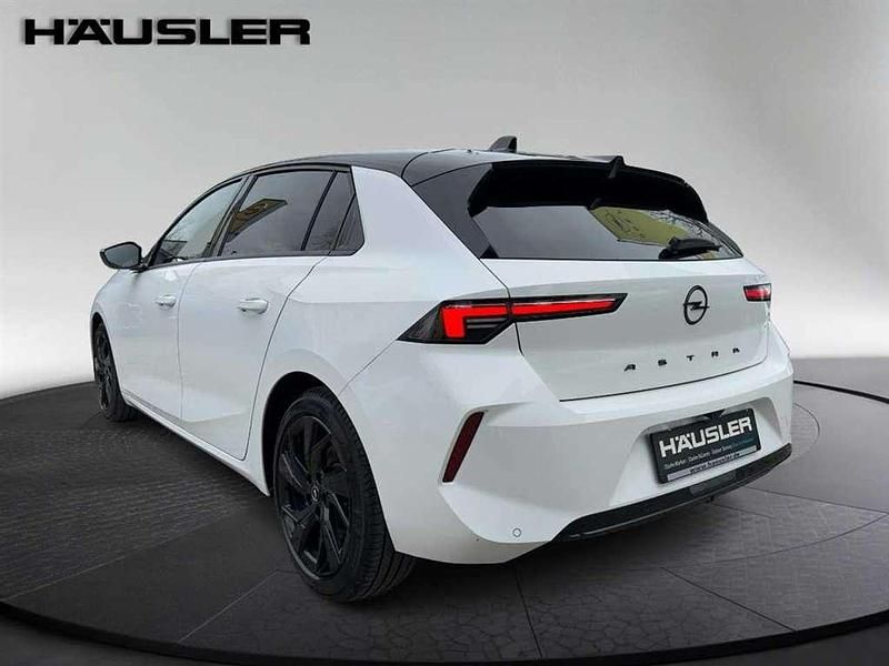 Gebraucht Opel Astra 131 PS (96 kW) 2023 Weiß Limousine