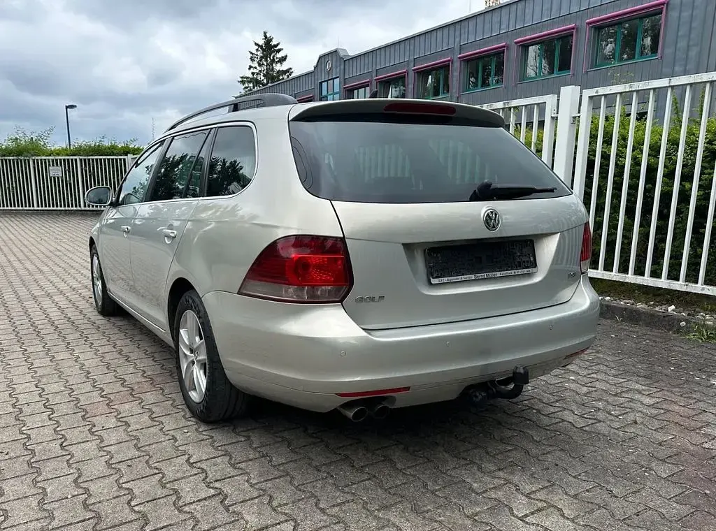 Gebraucht VW Golf VI Exclusive 122 PS (89 kW) 2010 Silber Kleinwagen
