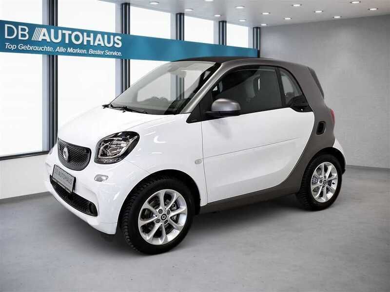 Grau Gebraucht 2018 Smart ForTwo Electric Drive Passion Coupé | 8.430 € (Fairer Preis) - Bild 1/4