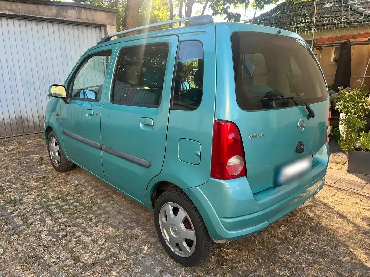 Gebraucht Opel Agila 60 PS (44 kW) 2005 Grün Van / Kleinbus