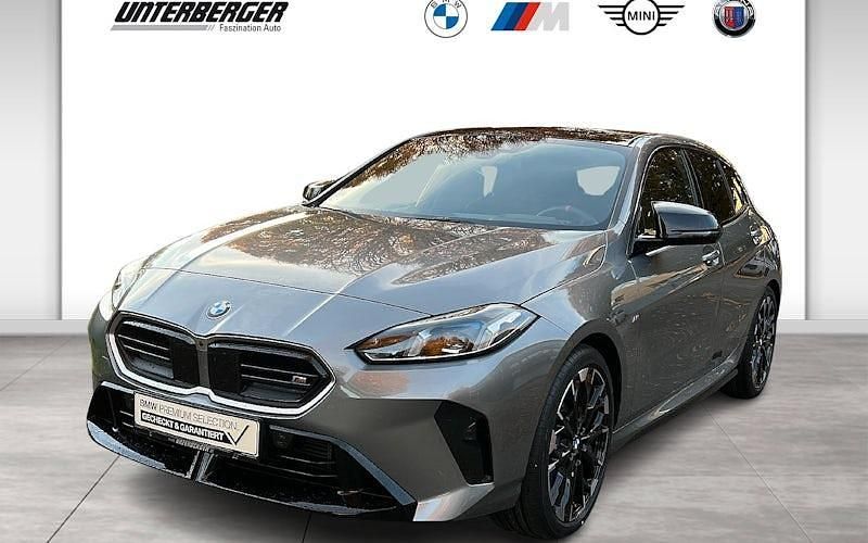 Gebraucht BMW M135 Performance 300 PS (220 kW) 2025 Grau Kleinwagen