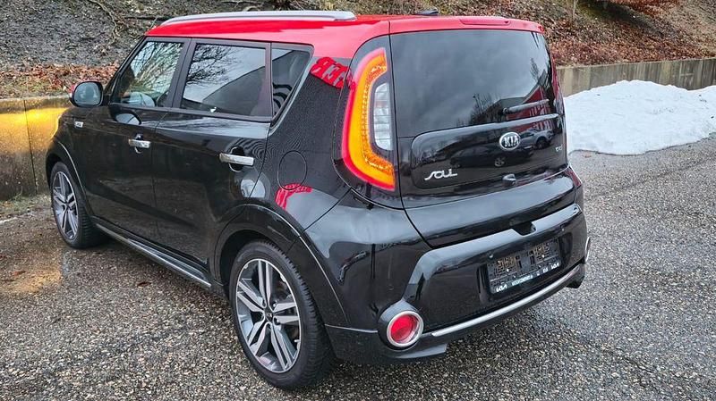 Gebraucht Kia Soul Spirit 128 PS (94 kW) 2014 Schwarz SUV