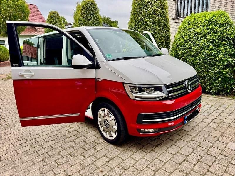 Weiß Gebraucht 2016 VW T6 Highline Van | 32.300 € (Superpreis) - Bild 1/4