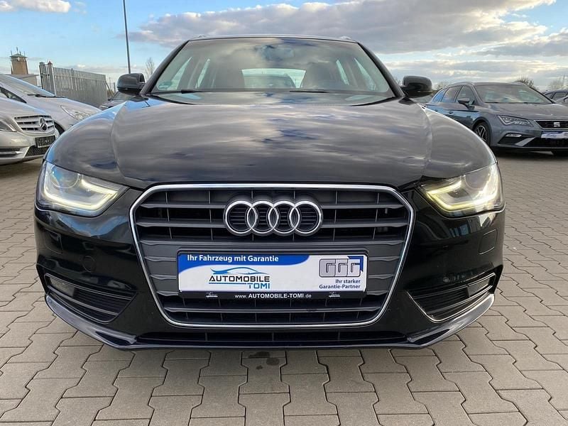Gebraucht Audi A4 Ambiente 190 PS (139 kW) 2015 Schwarz Kombi