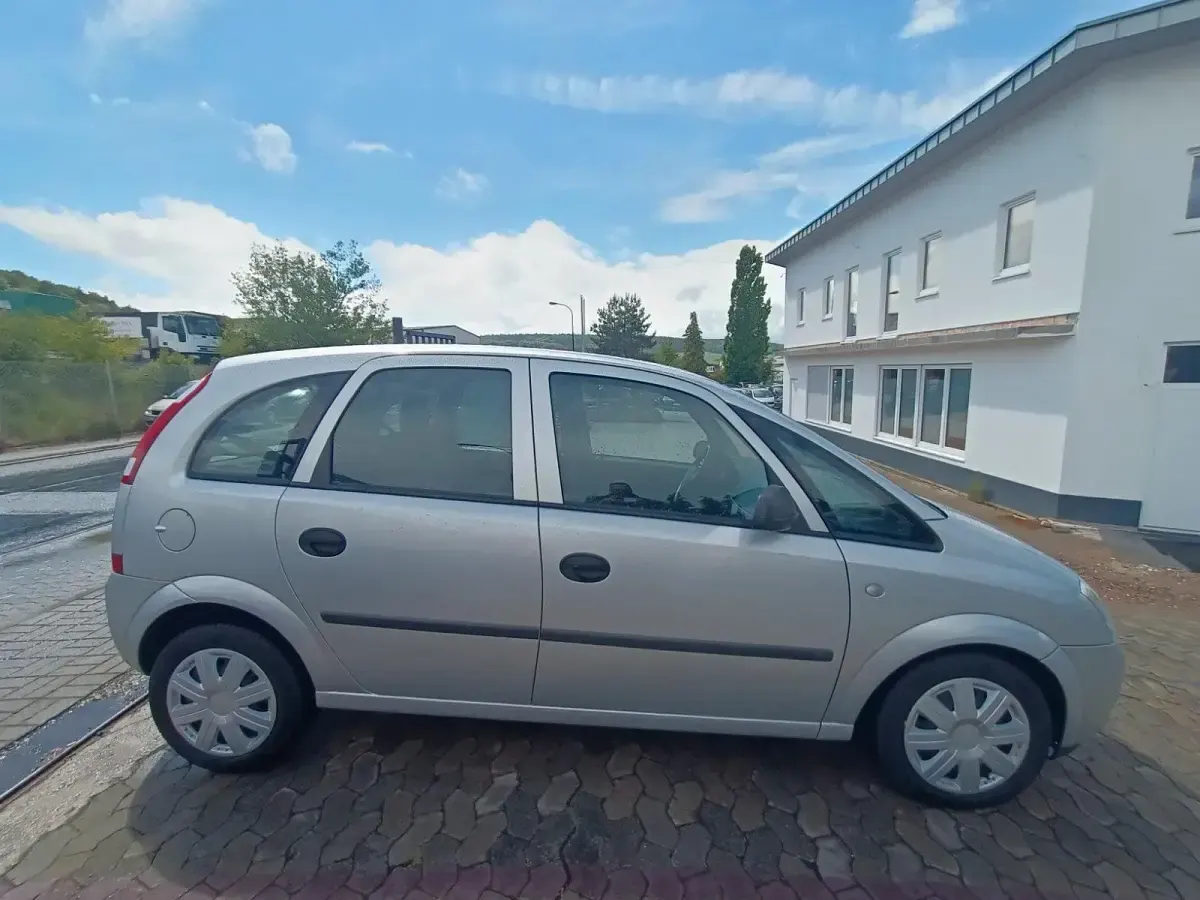 Gebraucht Opel Meriva 90 PS (66 kW) 2003 Grau Van / Kleinbus