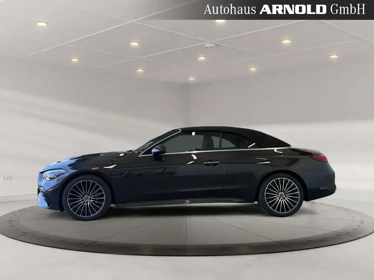 Gebraucht Mercedes CLE220 AMG line 197 PS (144 kW) 2025 Grau Cabrio