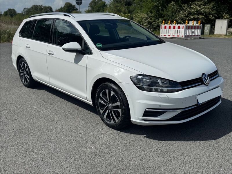 Weiß Gebraucht 2020 VW Golf VII IQ Drive Kombi | 13.750 € (Guter Preis) - Bild 1/4