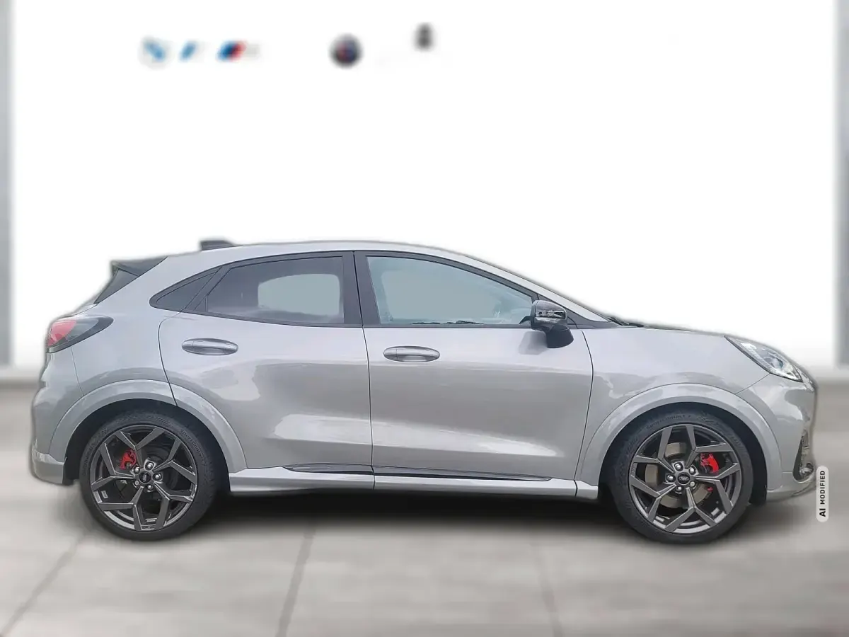 Gebraucht Ford Puma ST 170 PS (125 kW) 2025 Silber metallic SUV