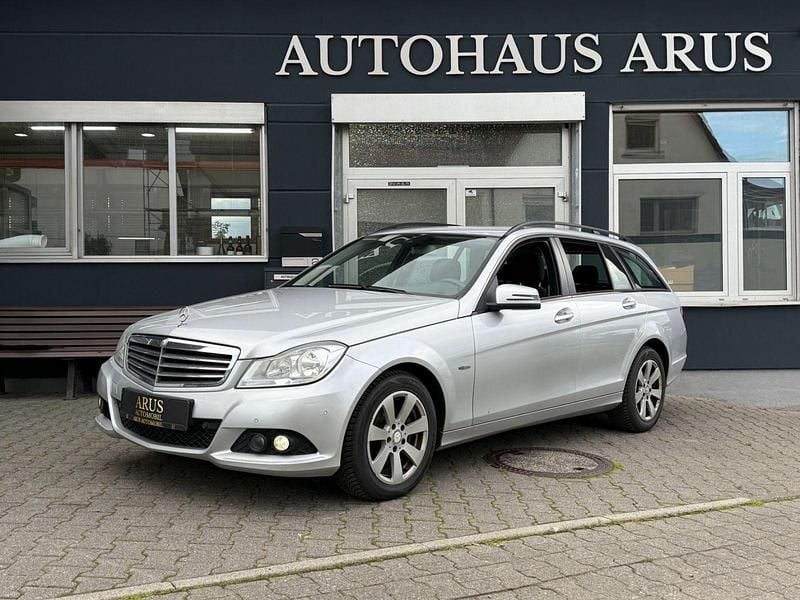 Silber Gebraucht 2011 Mercedes C180 Kombi | 9.300 € (Fairer Preis) - Bild 1/4