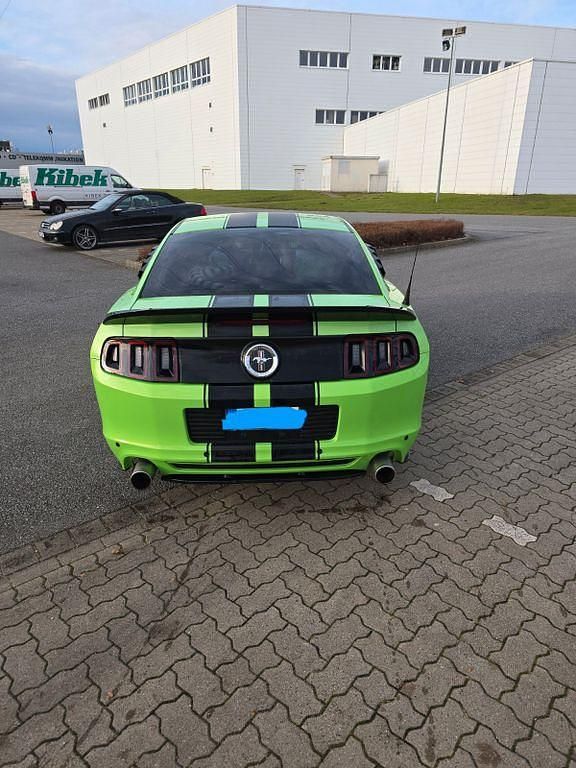 Gebraucht Ford Mustang 309 PS (227 kW) 2014 Grün Coupé