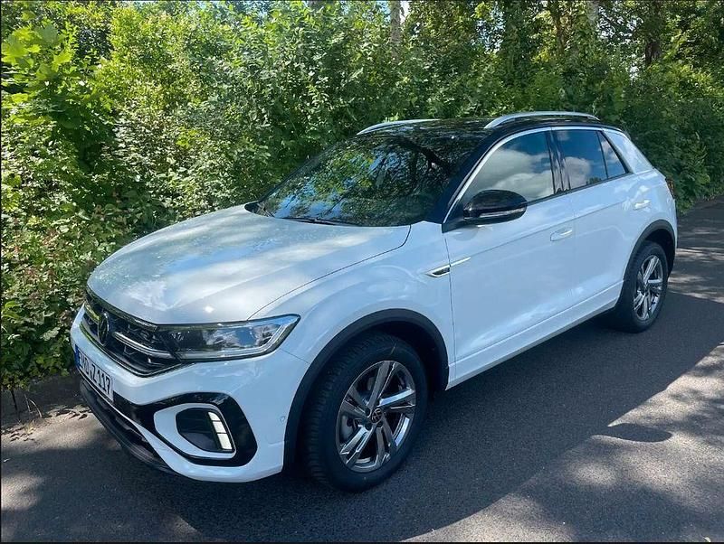 Gebraucht VW T-Roc R-line 150 PS (110 kW) 2023 Weiß SUV