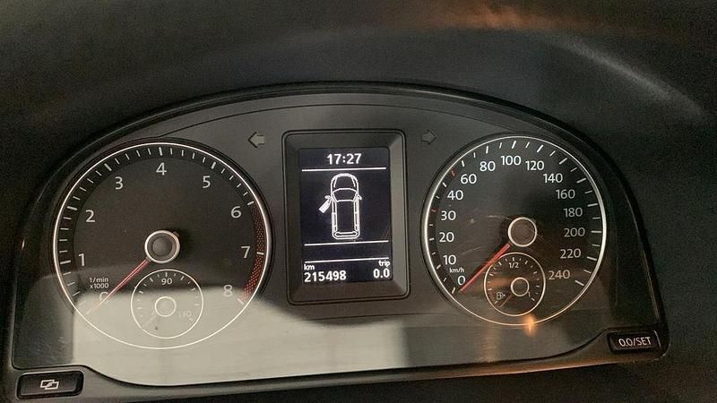 Blau Gebraucht 2011 VW Touran Van / Kleinbus | 3.400 € - Bild 1/4