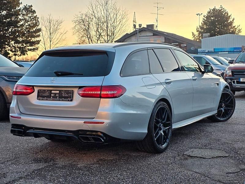 Gebraucht Mercedes E63S AMG AMG 612 PS (450 kW) 2018 Silber Limousine