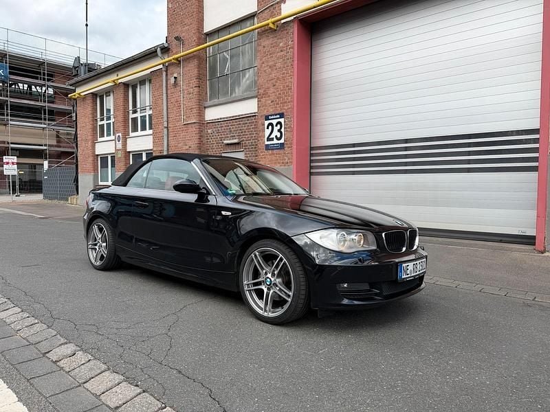 Gebraucht BMW 125 Cabriolet Performance 218 PS (160 kW) 2009 Schwarz Cabrio