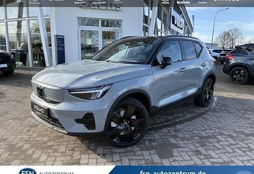 Neu Volvo EX40 Plus 175 kW (238 PS) 2026 Grau SUV