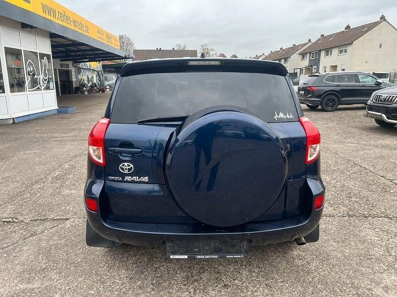 Gebraucht Toyota RAV4 136 PS (100 kW) 2006 Blau SUV