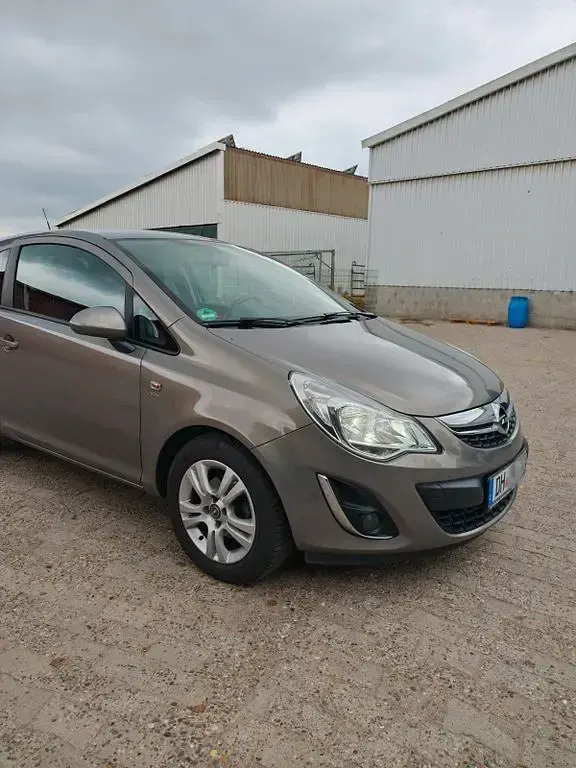 Gebraucht Opel Corsa Edition 87 PS (63 kW) 2011 Grau Kleinwagen