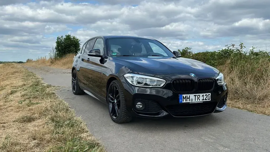 Gebraucht BMW 120 M Sport 184 PS (135 kW) 2017 Schwarz Limousine