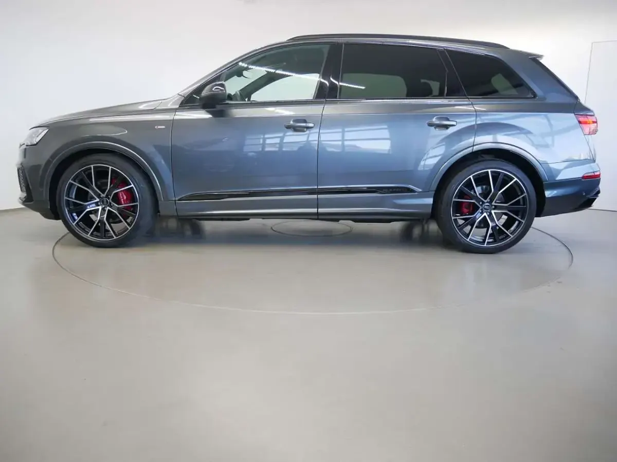 Gebraucht Audi Q7 S-Line 286 PS (210 kW) 2023 Daytonagrau perleffekt SUV