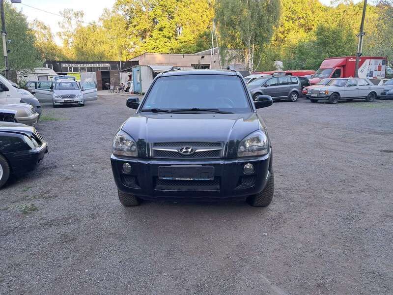 Schwarz Gebraucht 2009 Hyundai Tucson Edition+ SUV | 4.300 € (Fairer Preis) - Bild 1/4