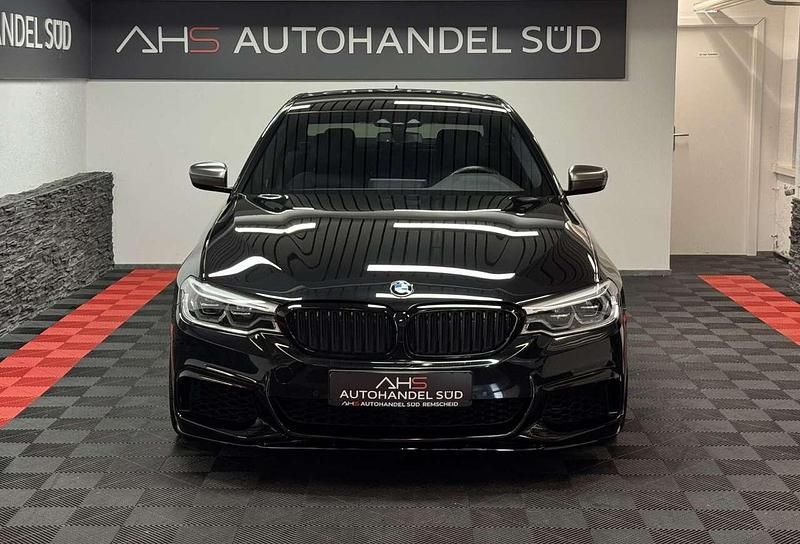 Gebraucht BMW 550 530 PS (389 kW) 2019 Black sapphire metallic Limousine
