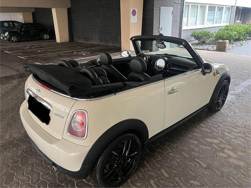 Gebraucht Mini Cooper Cabriolet 122 PS (89 kW) 2011 Weiß Cabrio
