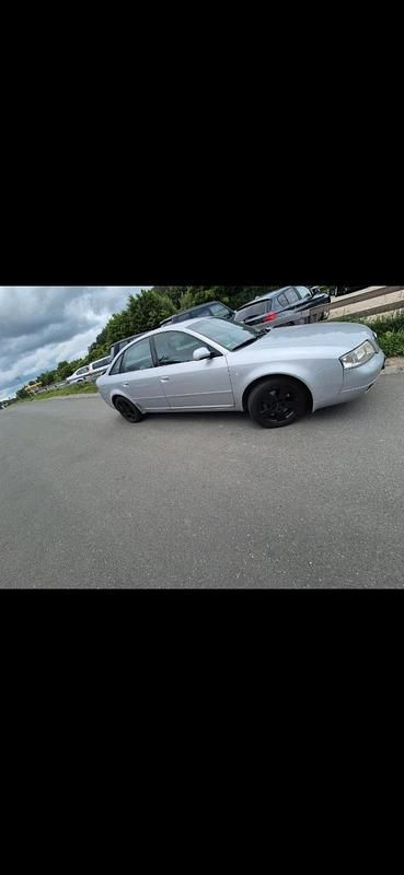 Silber Gebraucht 2000 Audi A6 Limousine | 2.000 € (Fairer Preis) - Bild 1/4