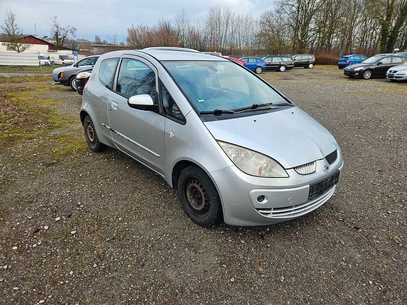 Gebraucht Mitsubishi Colt Inform 75 PS (55 kW) 2006 Grau Limousine