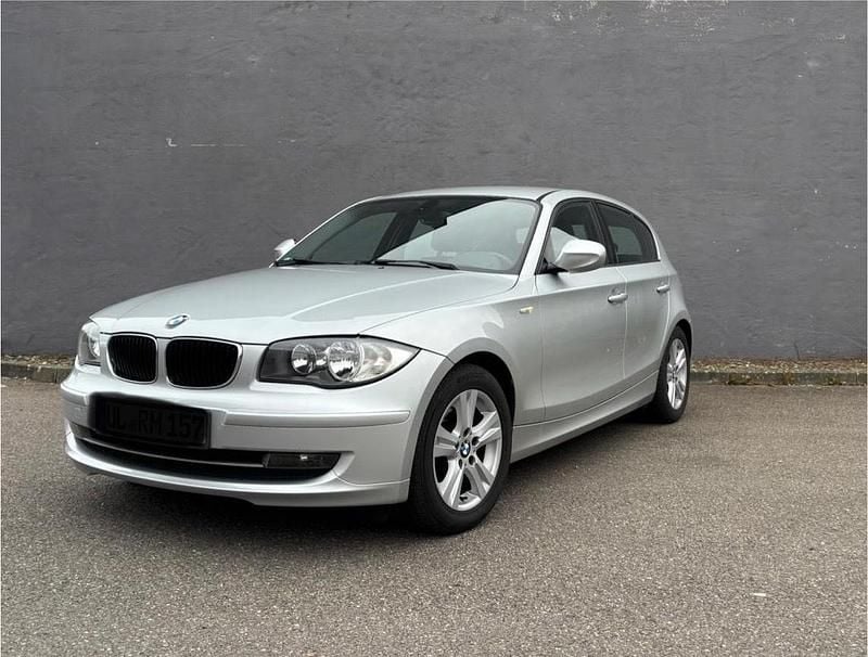 Gebraucht 2010 BMW 118 Kleinwagen | 5.800 € (Etwas zu teuer) - Bild 1/4