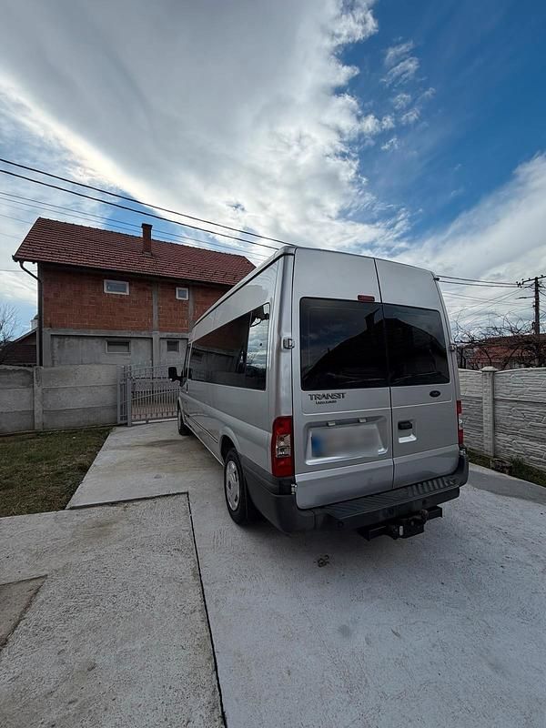 Gebraucht Ford Transit 125 PS (91 kW) 2013 Silber Van / Kleinbus
