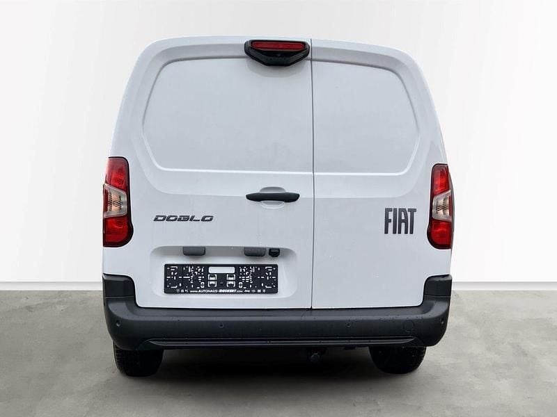 Neu Fiat Doblò 102 PS (75 kW) 2026 Weiss Van / Kleinbus