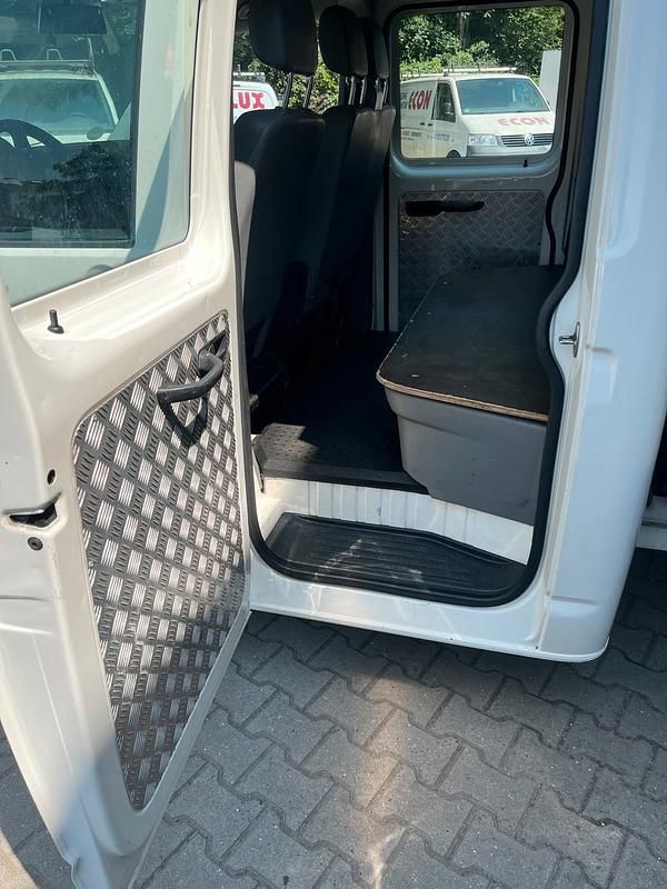 Gebraucht VW T5 75 PS (55 kW) 2009 Weiß Van
