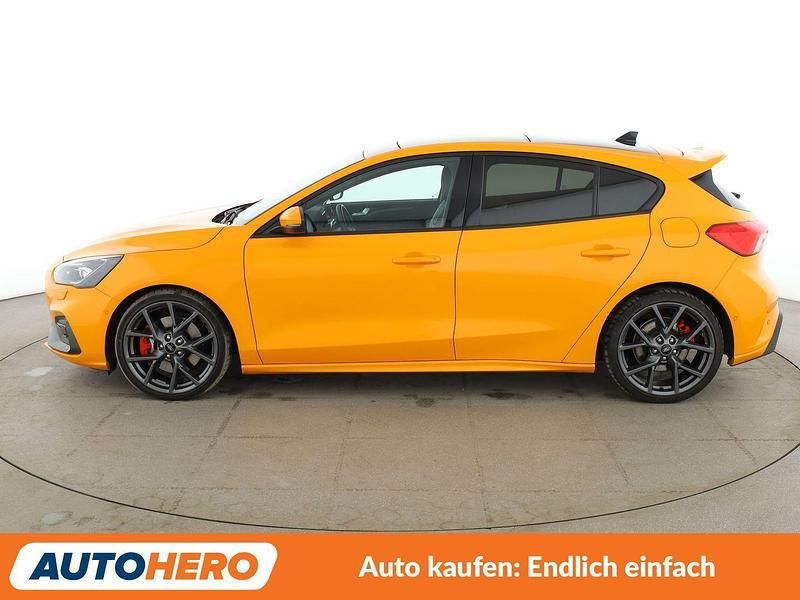 Gebraucht Ford Focus ST 280 PS (205 kW) 2020 Orange Limousine