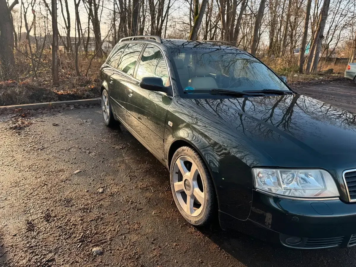 Używany Audi A6 220 KM (161 kW) 2002 Zielony Kombi
