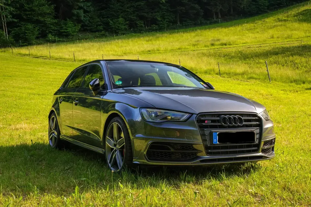Gebraucht Audi S3 Exclusive 300 PS (220 kW) 2015 Grau Kombi
