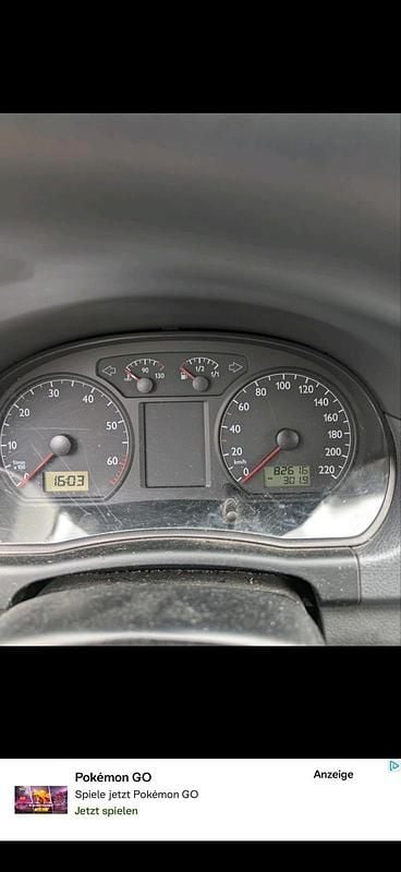 Gebraucht VW Polo 63 PS (46 kW) 2003 Silber Kleinwagen