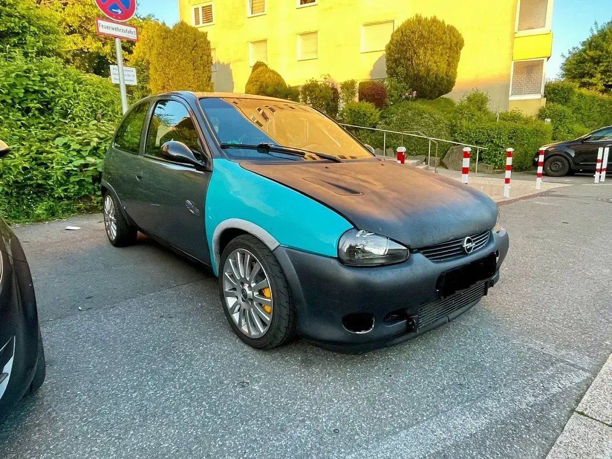 Gebraucht Opel Corsa 250 PS (183 kW) 1995 Grau Kleinwagen