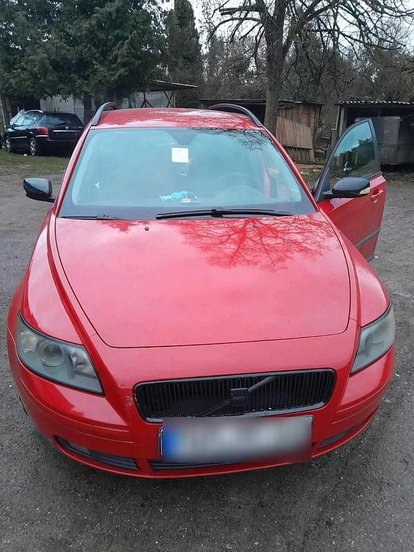 Gebraucht Volvo V50 136 PS (100 kW) 2005 Rot Kombi