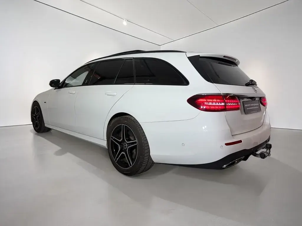 Gebraucht Mercedes E300 AMG line 194 PS (142 kW) 2020 Weiß Limousine